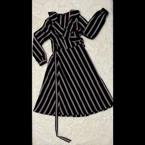 Who What Wear Women’s Stripped Dress